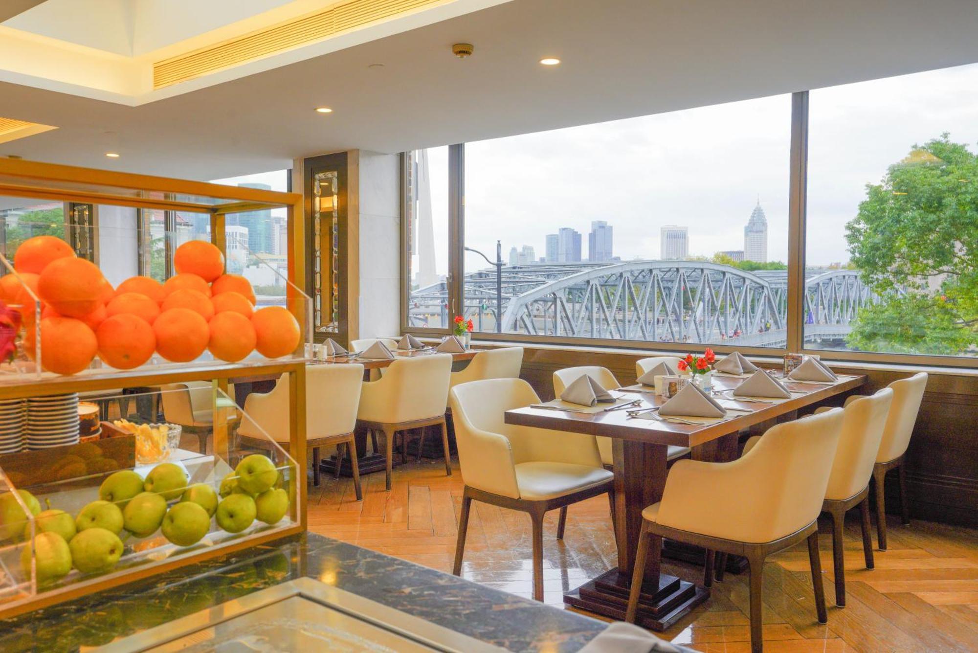 Broadway Mansions Hotel - On The Bund Shanghai Buitenkant foto